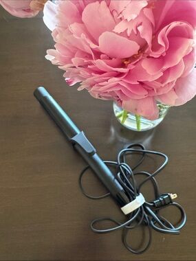 Hot Tools Professional 1.25” Curling Iron